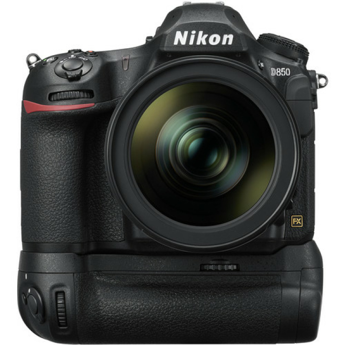 גריפ Nikon MB-D18 למצלמת D850