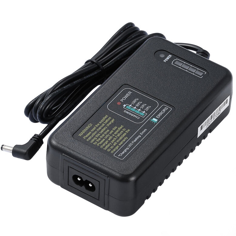 מטען C400P עבור Godox AD400 Pro