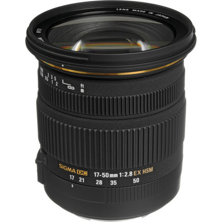 עדשה Sigma 17-50mm f/2.8 EX DC OS HSM למצלמות Canon